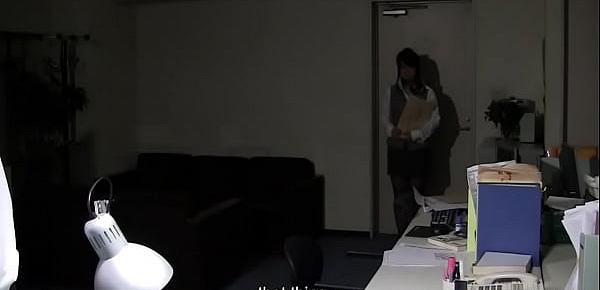  Kinky Japanese secretary makes her boss lick and fuck her